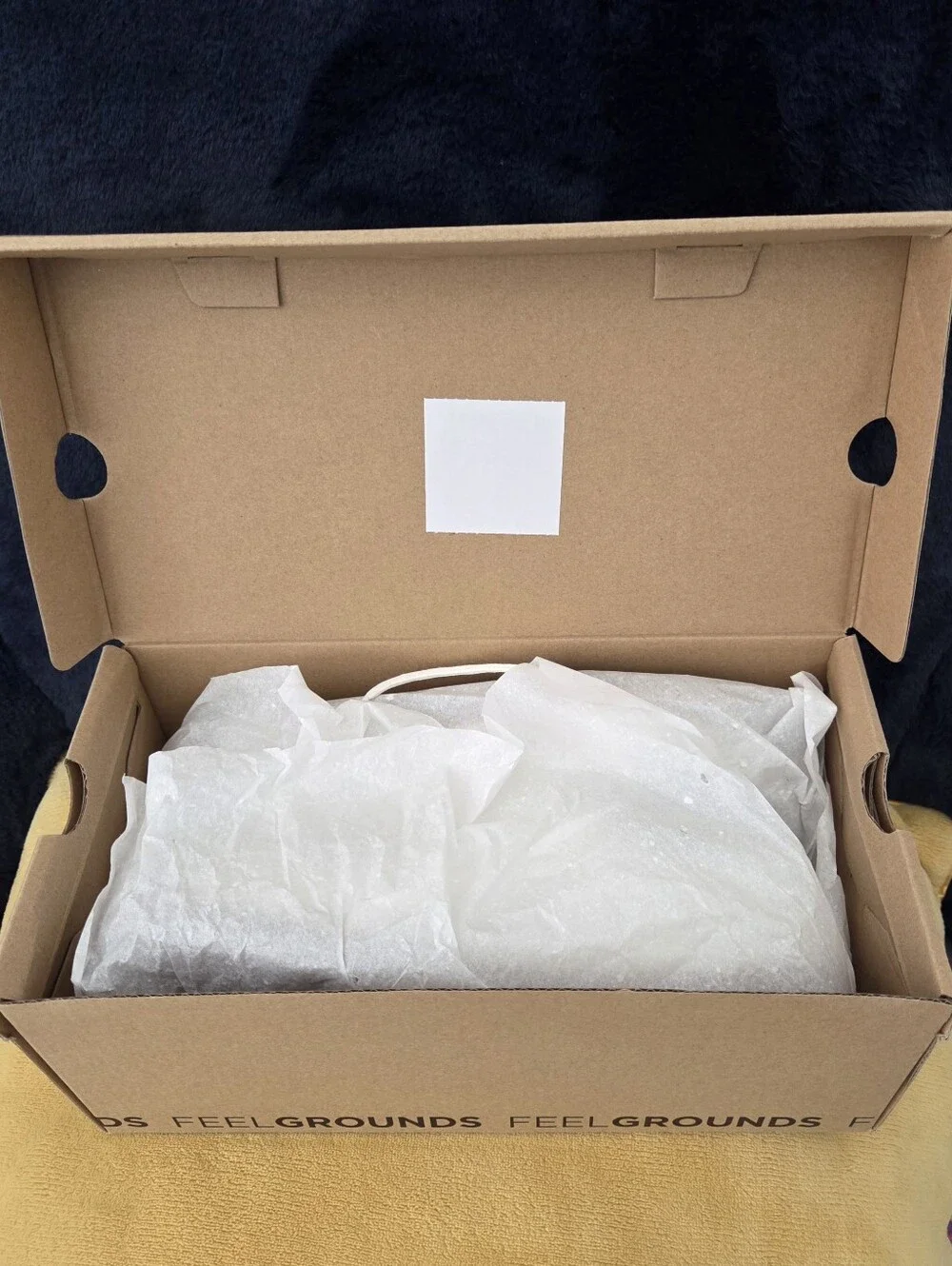 NIB, FEEL GROUNDS Canvas Lace-Up Shoes in White - EU size 39, NEVER WORN